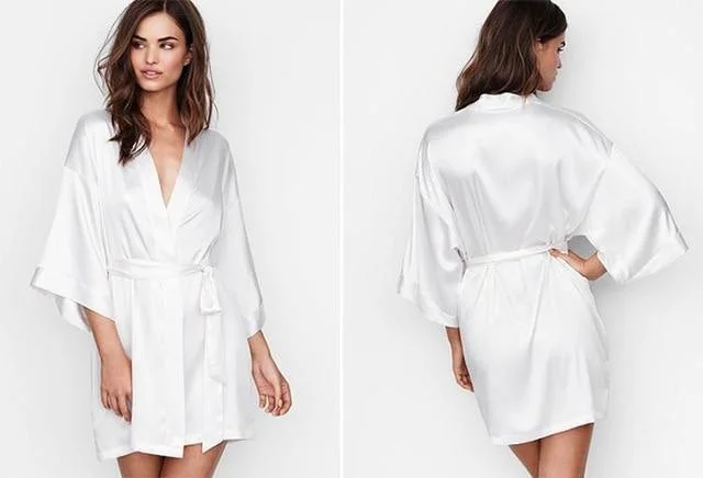 Robe White